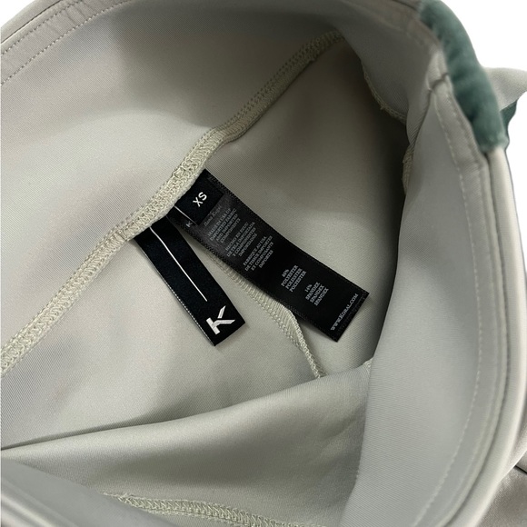 Koral Green Velvet Stripe Leggings XS - Picture 8 of 8